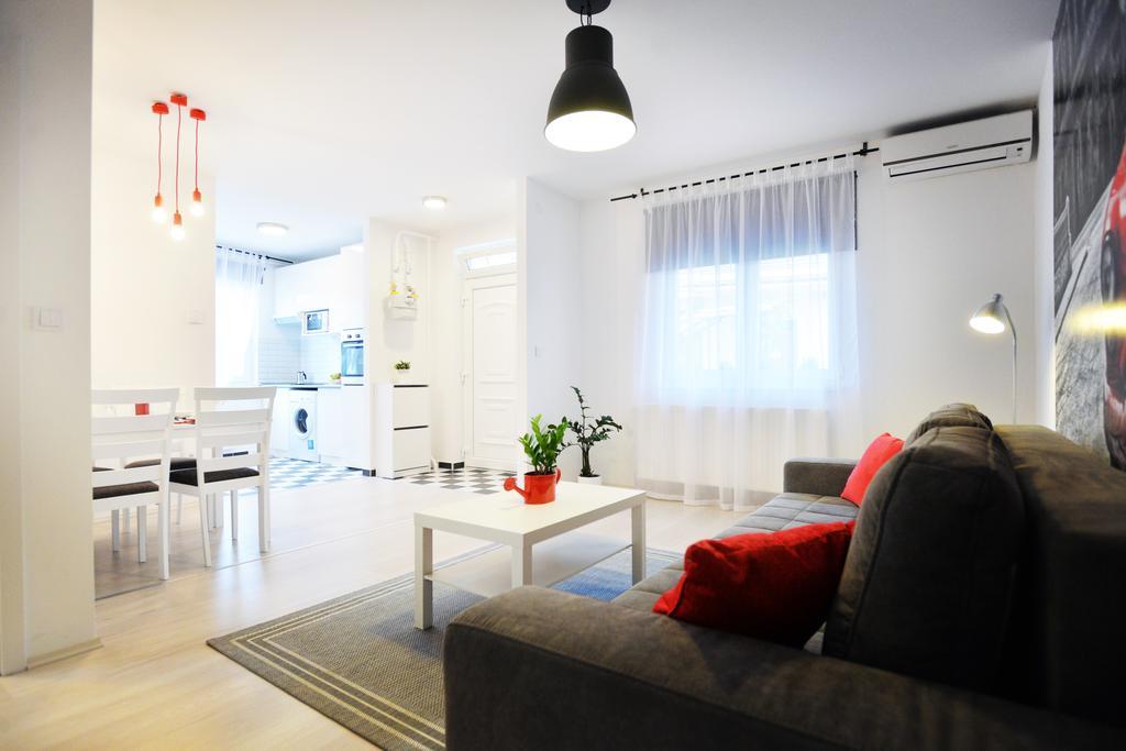 Enjoy Apartman إغير المظهر الخارجي الصورة